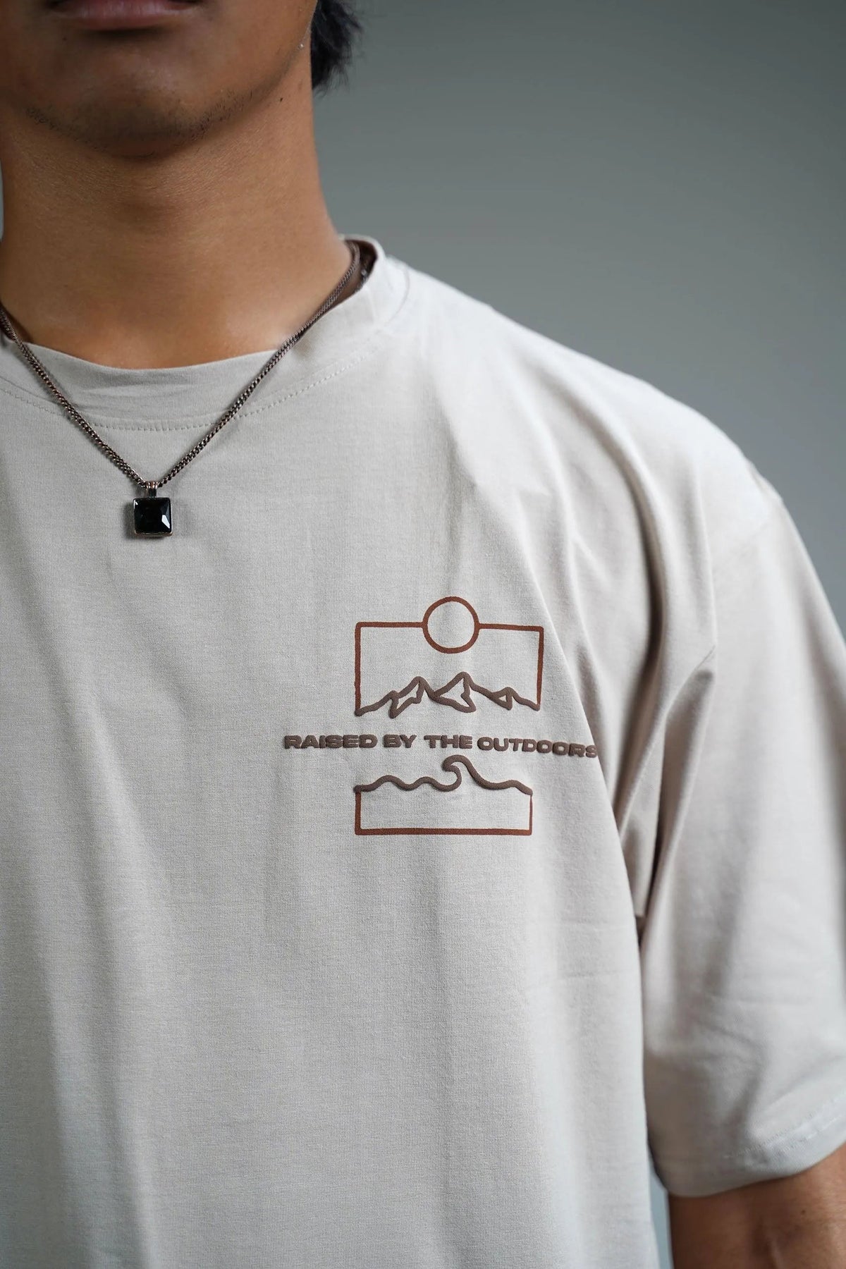 Zostel Universe Calling Oversized T-shirt in Black